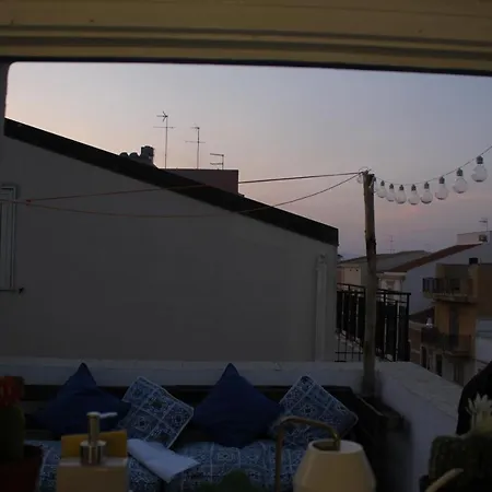 Holiday home Sikelia